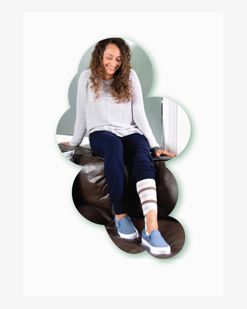 Keysocks Banner 2 - Sitting, transparent png