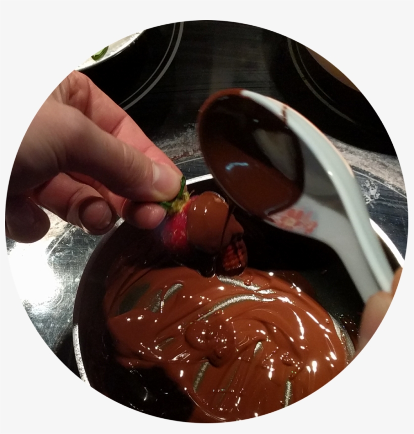 Holding A Strawberry By It's Stem, Use A Spoon To Ladle, transparent png