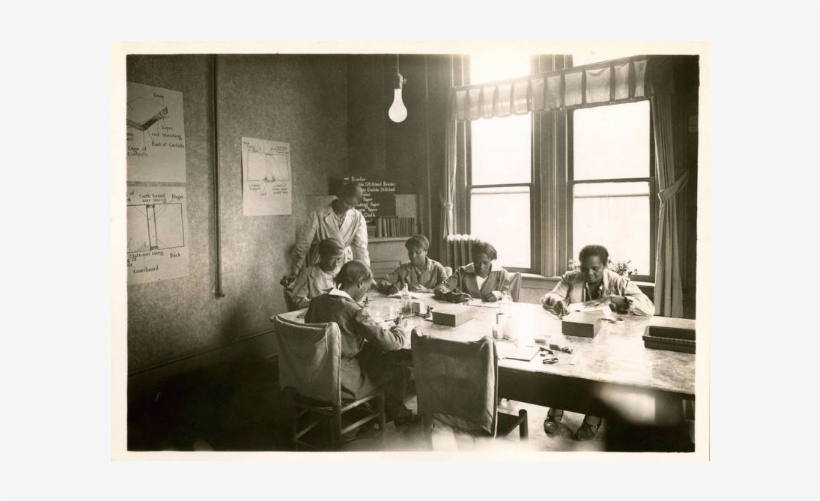 African American Women Mending Books In Forsyth County - African American Bertie Co Nc, transparent png