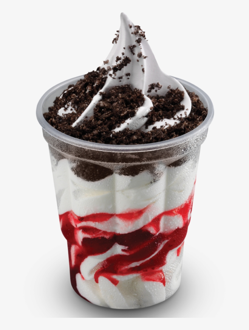 Strawberry Kiss Oreo Sundae - Mcdonald's Dessert Png, transparent png