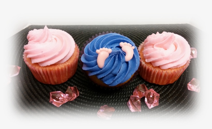 Strawberry Cupcakes With Vanilla Frosting And Vanilla - Cupcake, transparent png