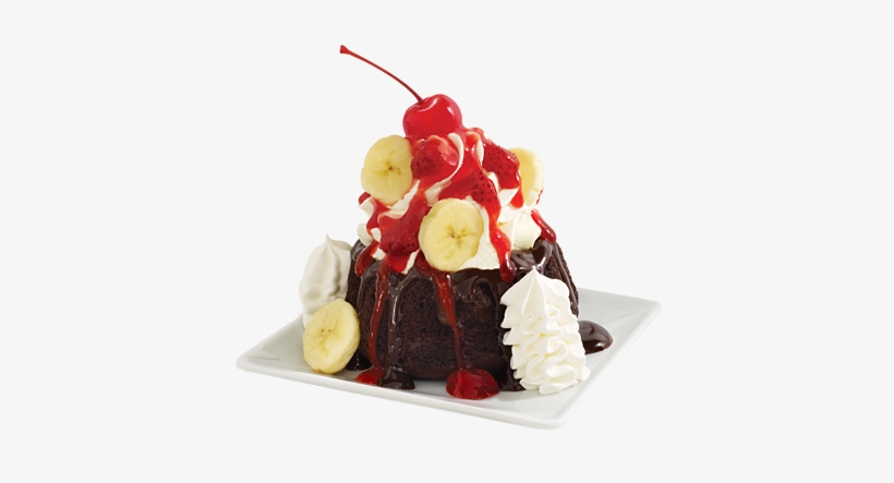 Strawberry Banana Split Molten Cake Sundae - Strawberry Banana Split Molten Cake, transparent png