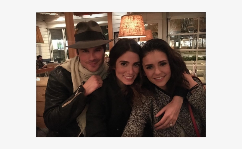 Ian Somerhalder Retrouve Son Ex Nina Dobrev Lors D'un - Nikki Reed En Tvd, transparent png