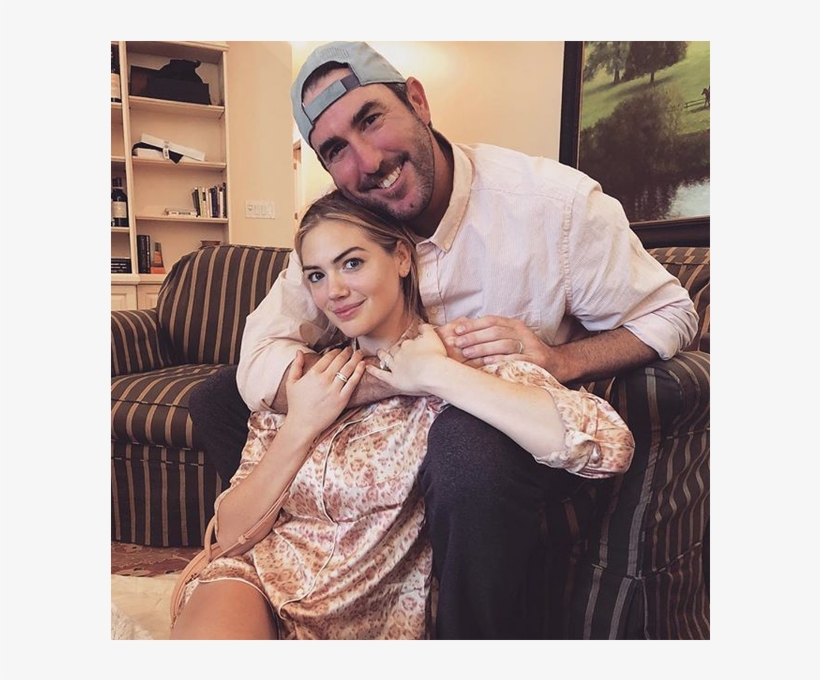 Kate Upton Pregnant In Miami, transparent png