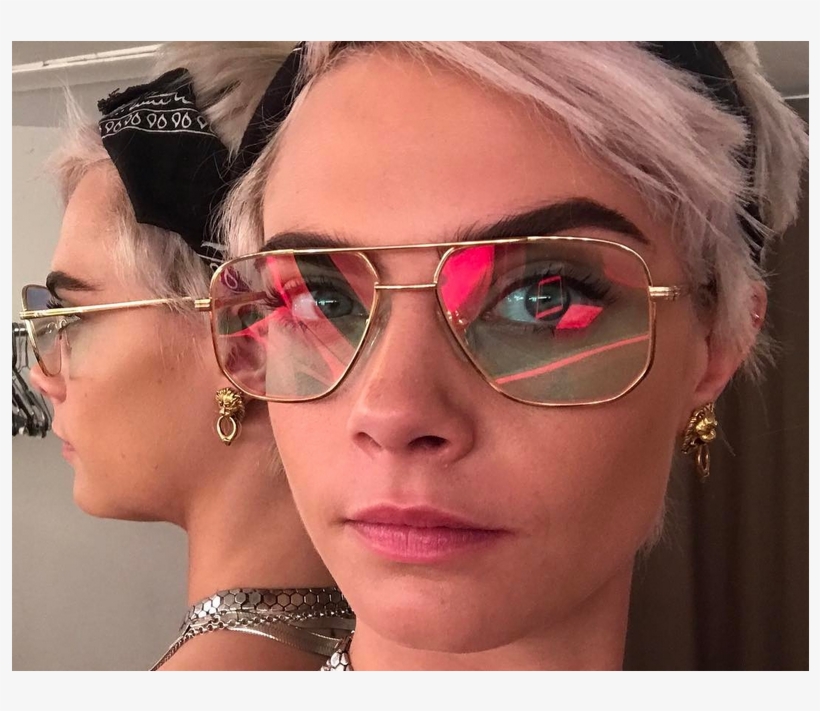 Cara Delevingne Ose La Coupe Ultra Courte Et La Couleur - Cara Delevingne Haircut 2017, transparent png