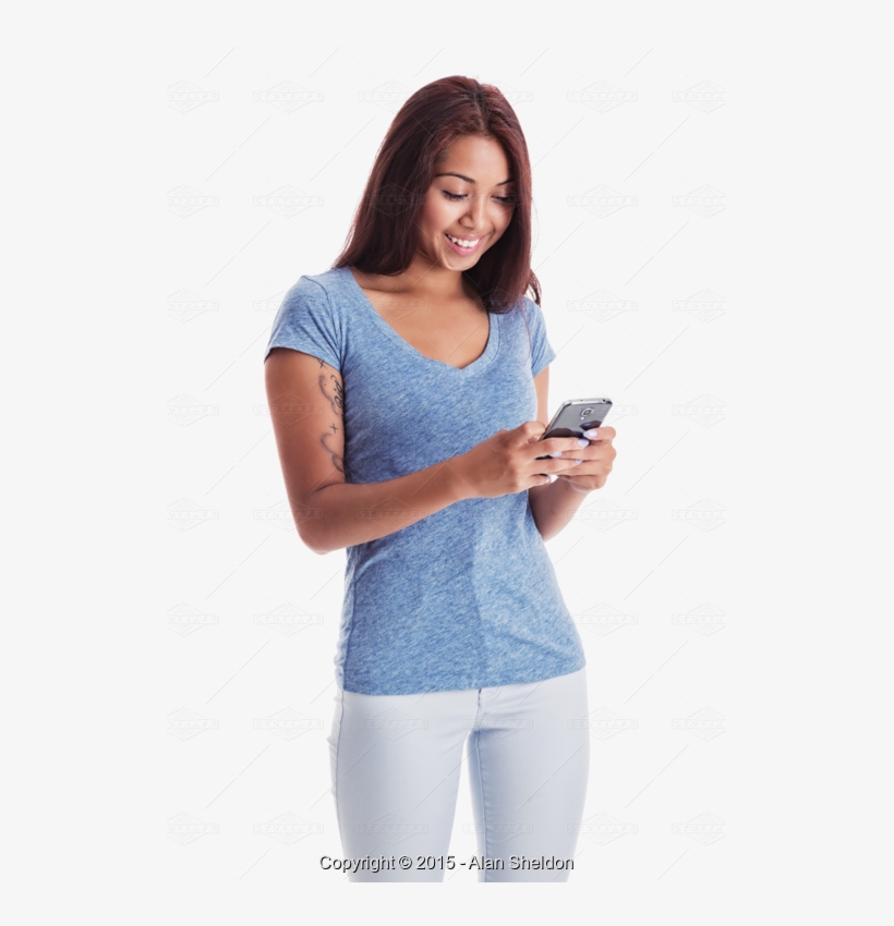 Free, Week Of 10/7/15, Casual Young Hispanic Woman - Woman With Phone Png, transparent png