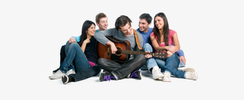Online Guitar Lessons - Pessoa Tocando Violão Com Amigos, transparent png