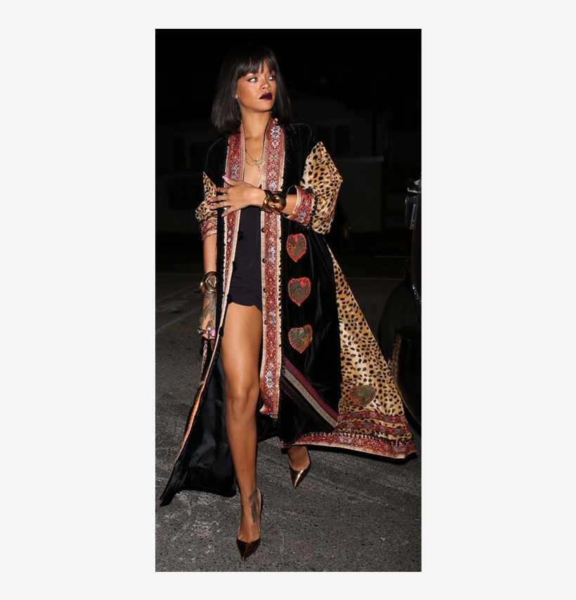 The Mint Museum Organizes First U - Rihanna Bob Outfit, transparent png