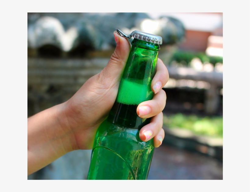 Crown's Latest Bottle Top Eliminates Need For Opener - Twist Off Crowns, transparent png
