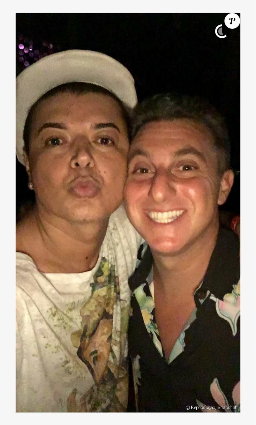 Luciano Huck Curte Feijoada Organizada Por Preta Gil - Friendship, transparent png