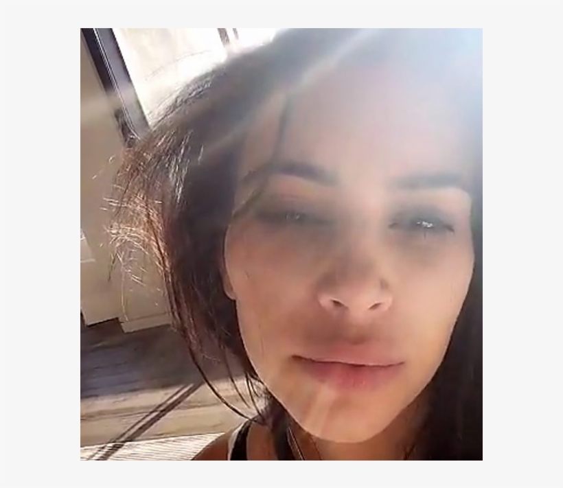 Kim Kardashian Démaquillée Et Pas Coiffée - Kim Kardashian, transparent png