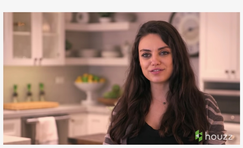 Mila Kunis Dans Une Vidéo Tournée Fin 2016 Pour Le - Girl, transparent png