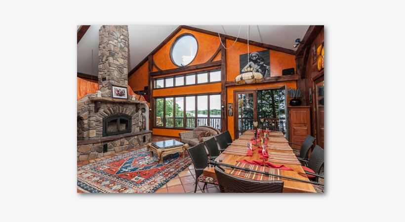 The Perfect Location For A Gathering Of Friends And - Winking Rosebud Retreat, transparent png