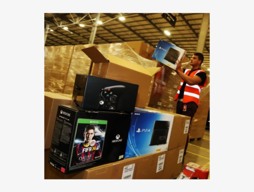 Xbox One Was Amazon Uk's Biggest Console Launch Ever - Video Game Console, transparent png