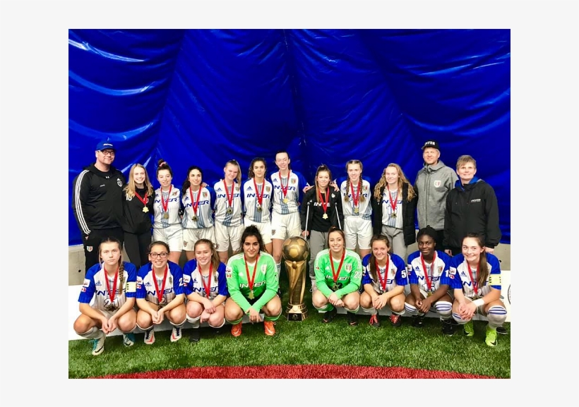 Inter 2005 Girls Taking Home Silver - Soccer Player, transparent png