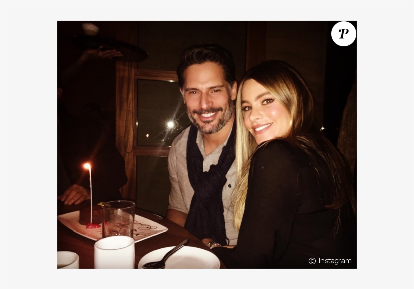 Sofia Vergara Et Joe Manganiello Au Restaurant Pour, transparent png