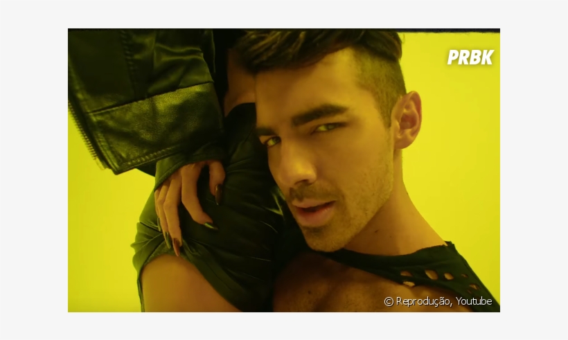 Joe Jonas Protagoniza A Maior Pegação No Clipe "body, transparent png