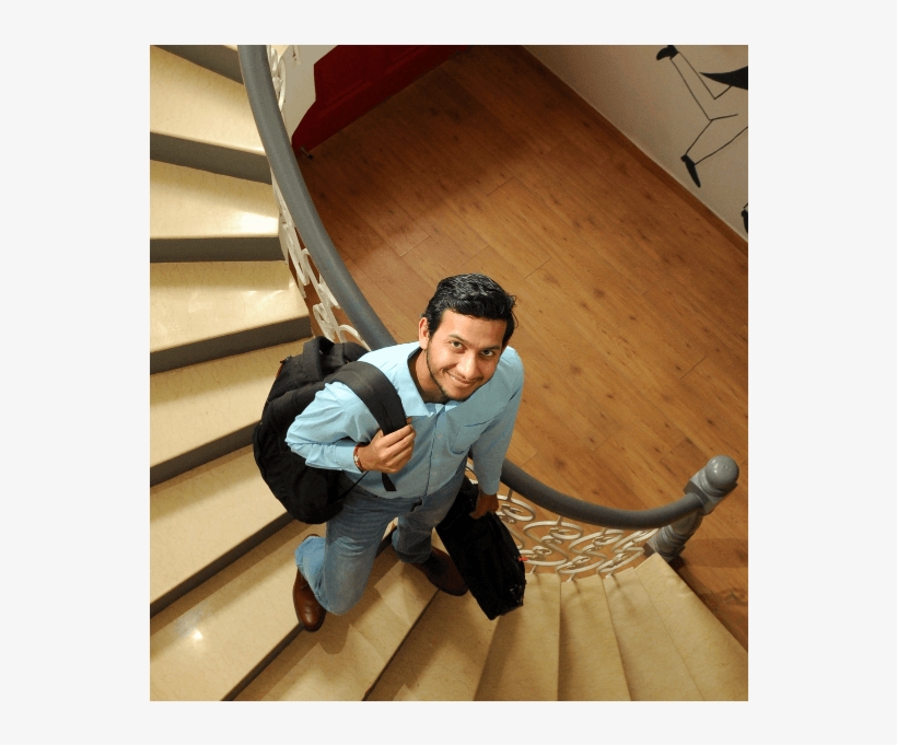 Why Oyo May Be Softbank's Darkest Horse In India - Sitting, transparent png