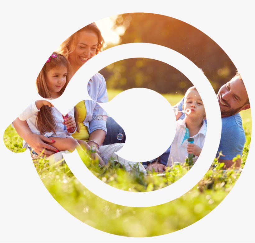 Family Outside In Grass Playing With Bubbles - Circle, transparent png