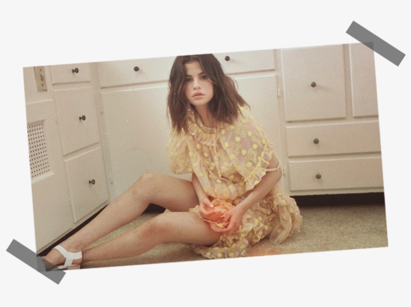 Petra Collins To Direct Selena Gomez Hyper-feminine - Selena Gomez Petra Fetish, transparent png