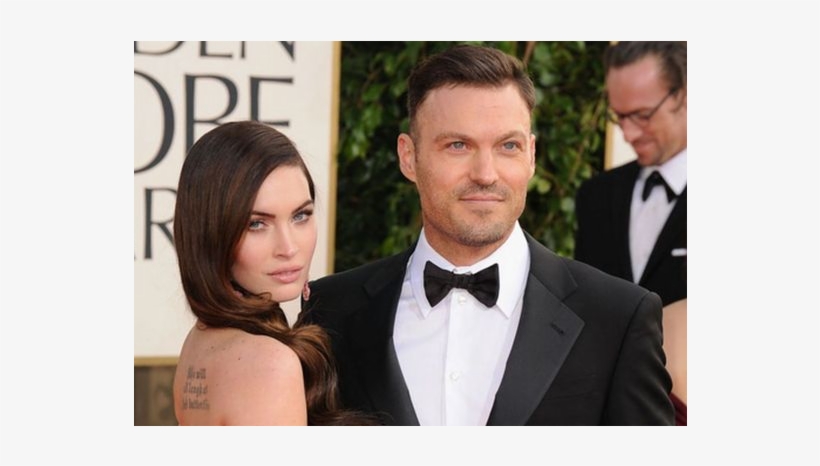 Megan Fox Y Brian Austin Green - Angelina Jolie Golden Globes 2011, transparent png