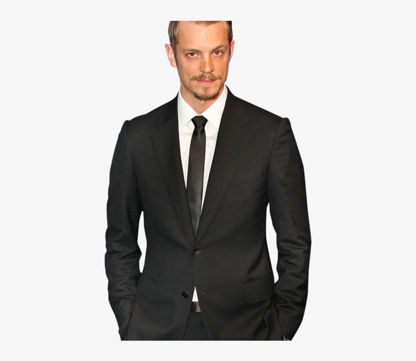 Joel Kinnaman On Lola Versus, Bulking Up For Robocop, - Tuxedo, transparent png