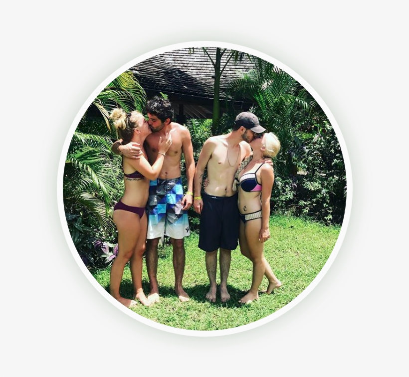 Couples-kissing - Vacation, transparent png