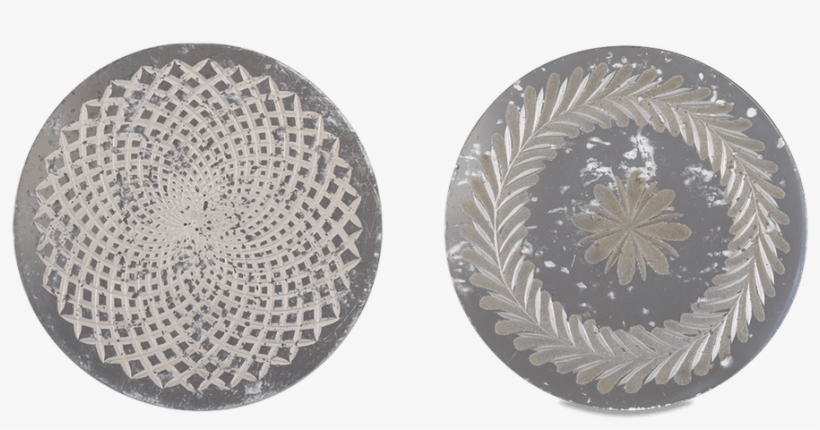 Avani Hand Etched Flower Mirror Placemat - Circle, transparent png
