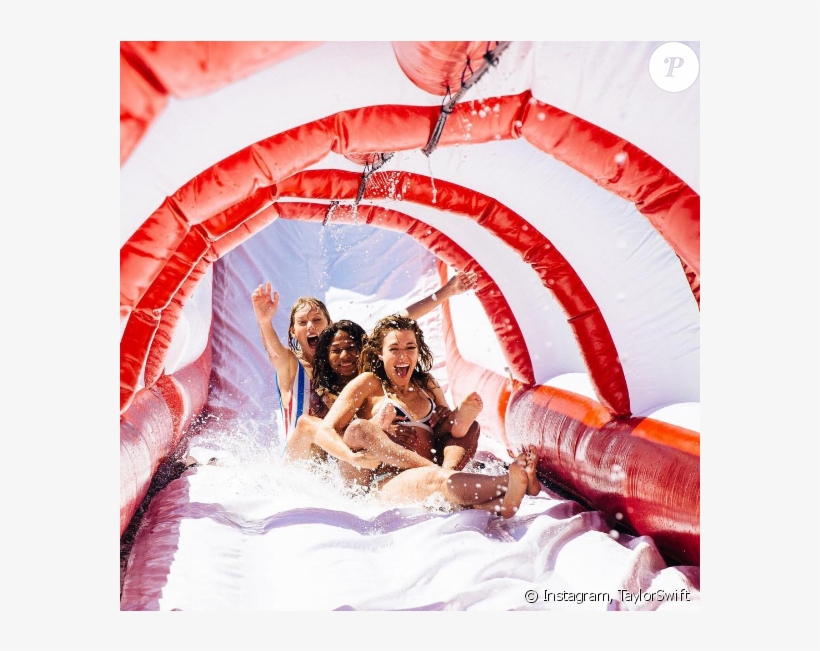 Taylor Swift Fête L'indépendance Américaine Avec Ses - Taylor Swift Blake Lively Instagram, transparent png