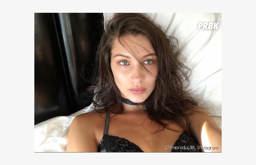 Bella Hadid Aparece Completamente Nua Em Foto E Fãs - Bella Hadid Short Hair, transparent png