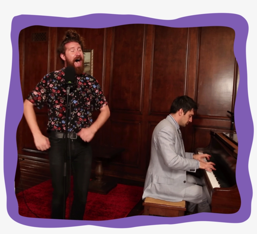 Juiceboxnewscasey Caseyjuiceboxnews - Sitting, transparent png