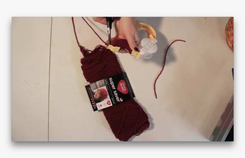 Once One Side Is Completely Wrapped With Yarn Then - Handbag, transparent png