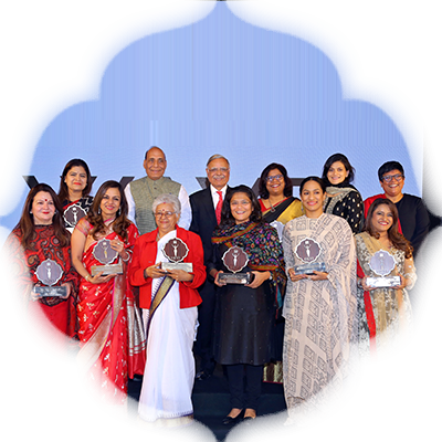 The 10 Awardees Of The Sunday Standard Devi Awards - Family (400x400), Png Download