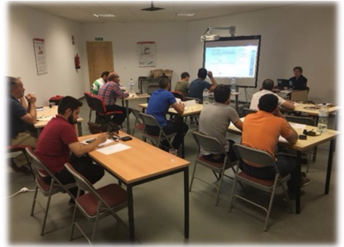 Arc Tech Escuela Soldadura4 - Classroom (1050x350), Png Download