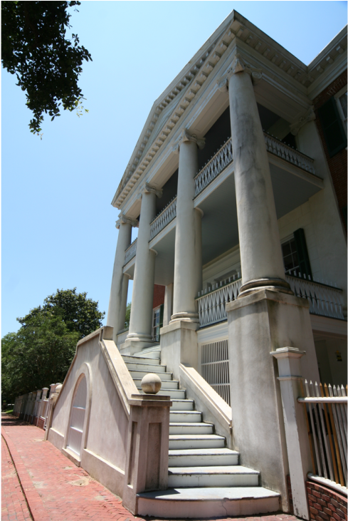 Front Facing Triangular Pediment, And Full Width Rear - Villa (1024x730), Png Download
