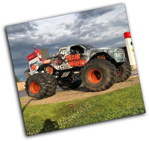 Train Wreck - Monster Truck (495x470), Png Download