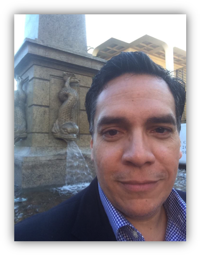 Growing Up In New York With The Metropolitan Museum - Selfie (412x523), Png Download
