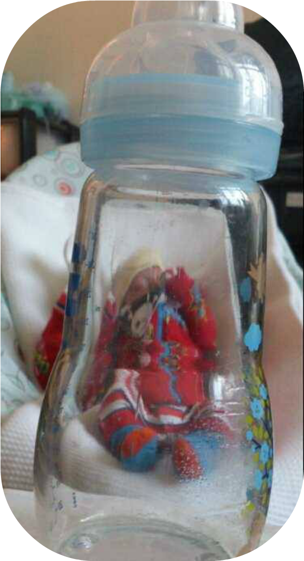 Mam Bottle - Baby In The Bottle (647x1160), Png Download