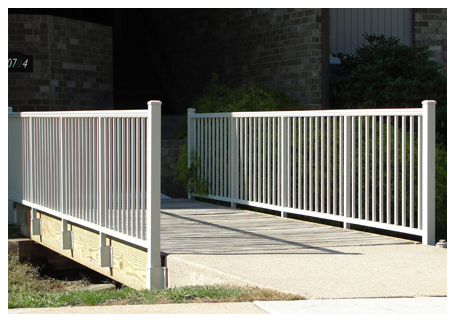 L & L Inc - Aluminum Fencing (511x439), Png Download