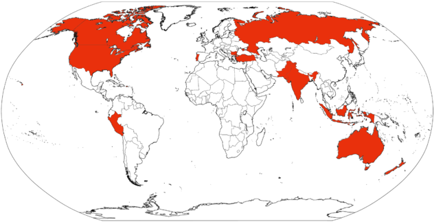 World Map Outline 8 - Distribution Of Natural Gas Reserves (640x323), Png Download