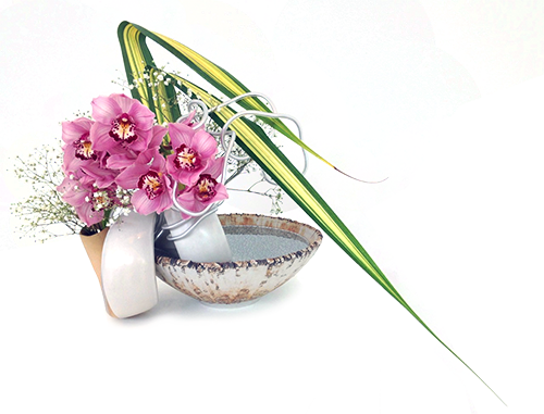 Ikebana Is The Exquisite Art Of Japanese Flower Arrangement - Sōgetsu-ryū (500x381), Png Download