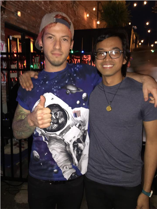 Me And Josh - Josh Dun With Fan (640x720), Png Download
