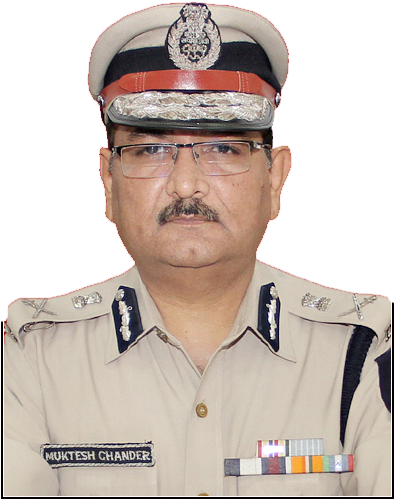 Muktesh Chander,ips Joined Indian Police Service In - Dr Muktesh Chander Ips (393x514), Png Download