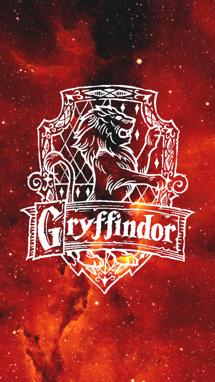 4 - Harry Potter Gryffindor (422x750), Png Download
