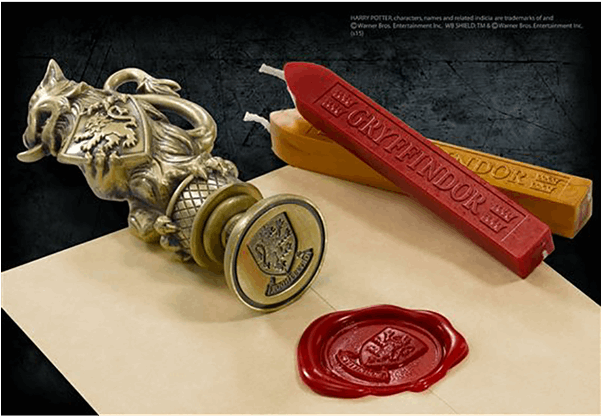 Harry Potter Gryffindor Wax Sealing Kit Zing Pop Culture - Gryffindor (harry Potter) Wax Seal By Noble Collection (600x600), Png Download
