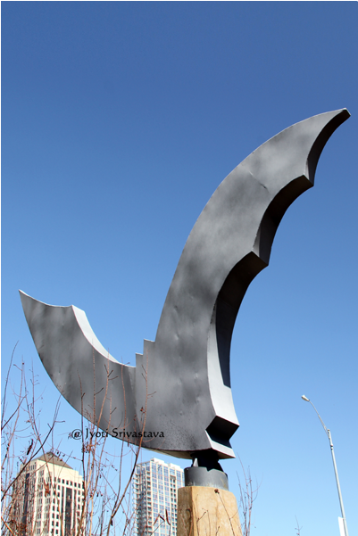 Statue (650x650), Png Download