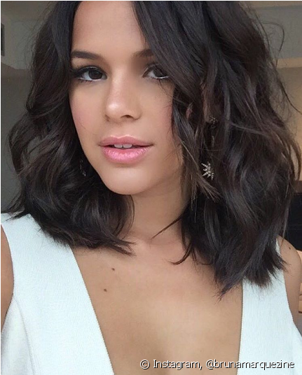 A Atriz Brunna Marquezine Também Já Usou As Madeixas - Corte Long Bob Bruna Marquezine (790x569), Png Download