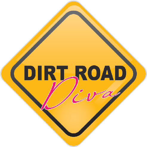 Dirt Road Diva L - Car (600x522), Png Download