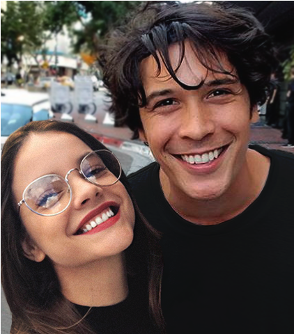 Barbara Palvin & Bob Morley Manip - Bob Morley And Fans (552x511), Png Download