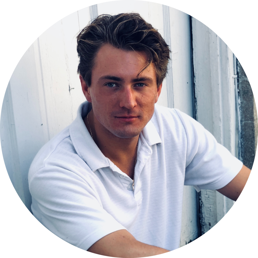 Screen Shot 2013 10 15 At - Gentleman (1000x1000), Png Download